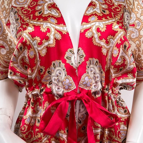 CAbi Silk Red Paisley Kimono Tie Front V Neck Short Flutter Sleeve Top Small EUC - Picture 4 of 7